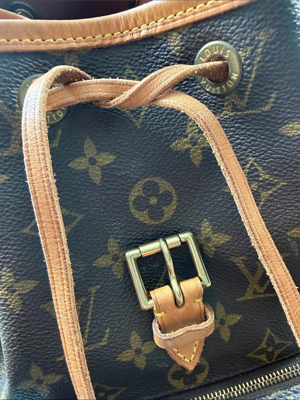 LOUIS VUITTON AUTHENTIC Vintage Monogram Canvas Backpack with Tan Trim